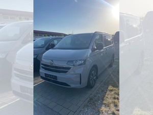 Volkswagen Transporter Caravelle Life 2,0 l TDI  8-Gang-Automatikgetriebe Radstand: 3100 mm