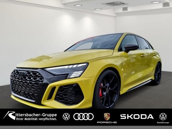 Audi RS3 Sportback - Panorama-Glasdach-  Bang & Olufsen Premium- Audi virtual cockpit plus Leasing