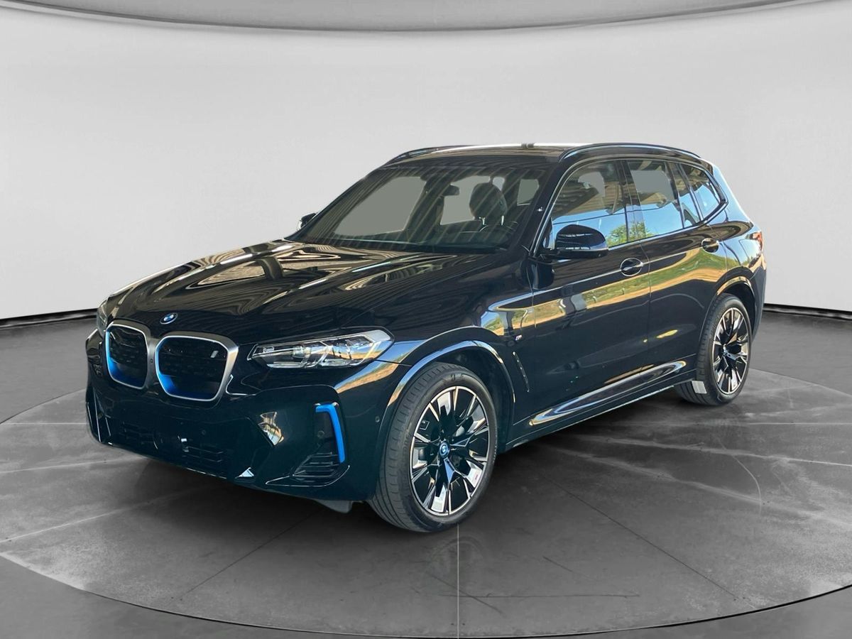 BMW iX3 Impressive 210 - AHK/SHZ/Klima/LED Haustürlieferung inkl. Leasing