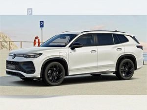 Volkswagen Tayron R-Line 1.5 eHybrid Plug-in-Hybrid DSG | Travel Assist | Park Assist Plus | AHK | Black Style **SOFOR