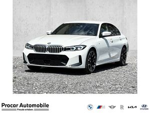 BMW 330i xDrive M Sport ACC RFK NAVI LED PDC V+H LM