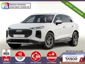 Audi Q3 Tech LED+ KlimaP MMI+ Keyl ACC eHK 17Z PrivG