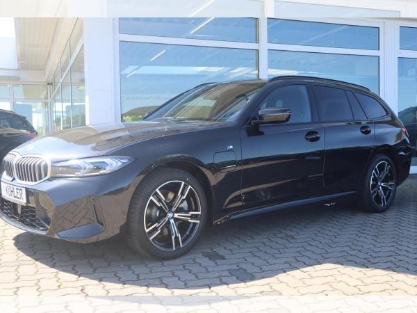 BMW 330 e Touring/M-Sport/360°/ACC/DrivingAss./Head-Up/Adapt.LED/Komfortzugang Leasing