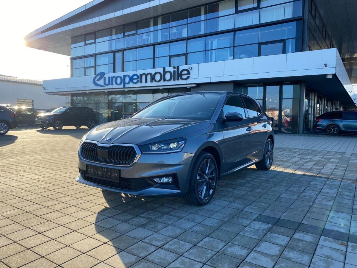 Skoda Fabia Style 1.0 TSI 110 Dynamic (Gebraucht) |NAV|KAM|VIRTU|VOLL-LED|17