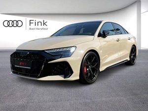 Audi RS3 Limousine RS-Sportabgasanlage Pano Matrix