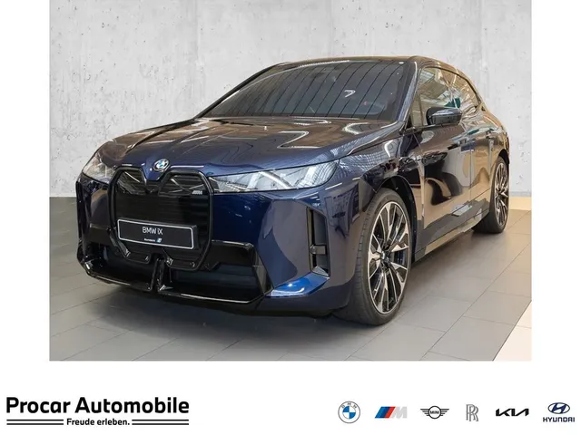 BMW iX M70 xDrive M Sport HUD PANO ACC AHK RFK NAVI