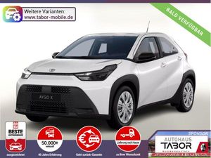 Toyota Aygo X ACC Kam Klimaaut. 9" Touch CarPlay MFL