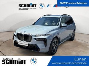 BMW X7 xDrive40i M Sport /NP= 121.380,-/ AHK / Stand Leasing