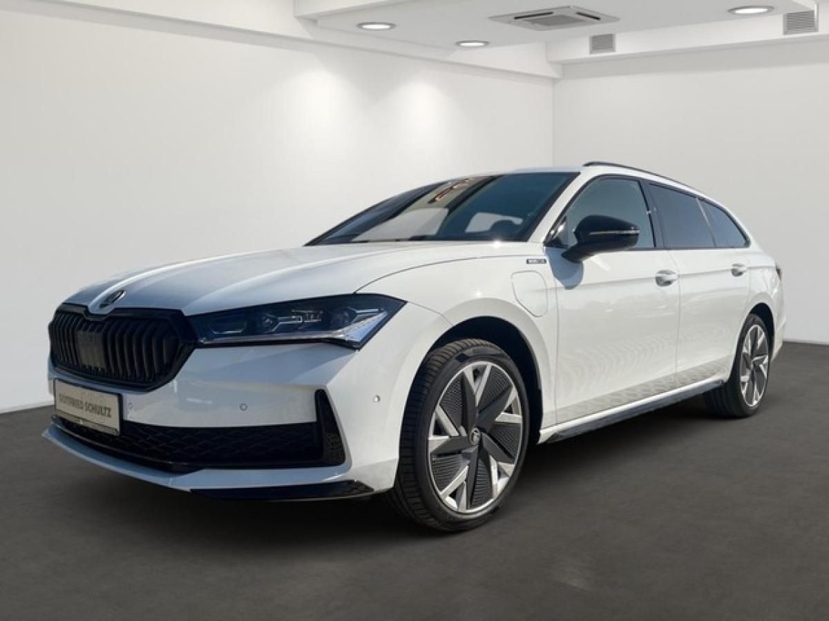 Skoda Superb Combi Sportline 1.5 TSI iV **Mehrfach verfügbar** (Dormagen) Leasing