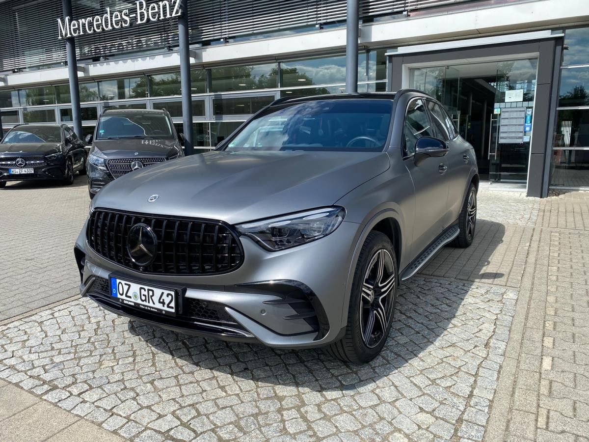 Mercedes-Benz GLC 400 e 4M AMG+Night+AHK+DigiLight+Distronic+ Leasing