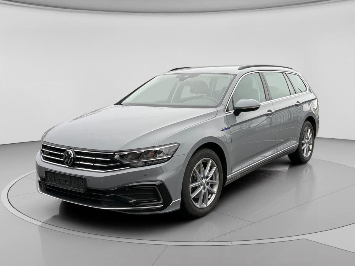 Volkswagen Passat Variant *MASSAGESITZ*NAVI*KLIMA*HAUSTÜRLIEFERUNG*SOFORT VERFÜGBAR Leasing