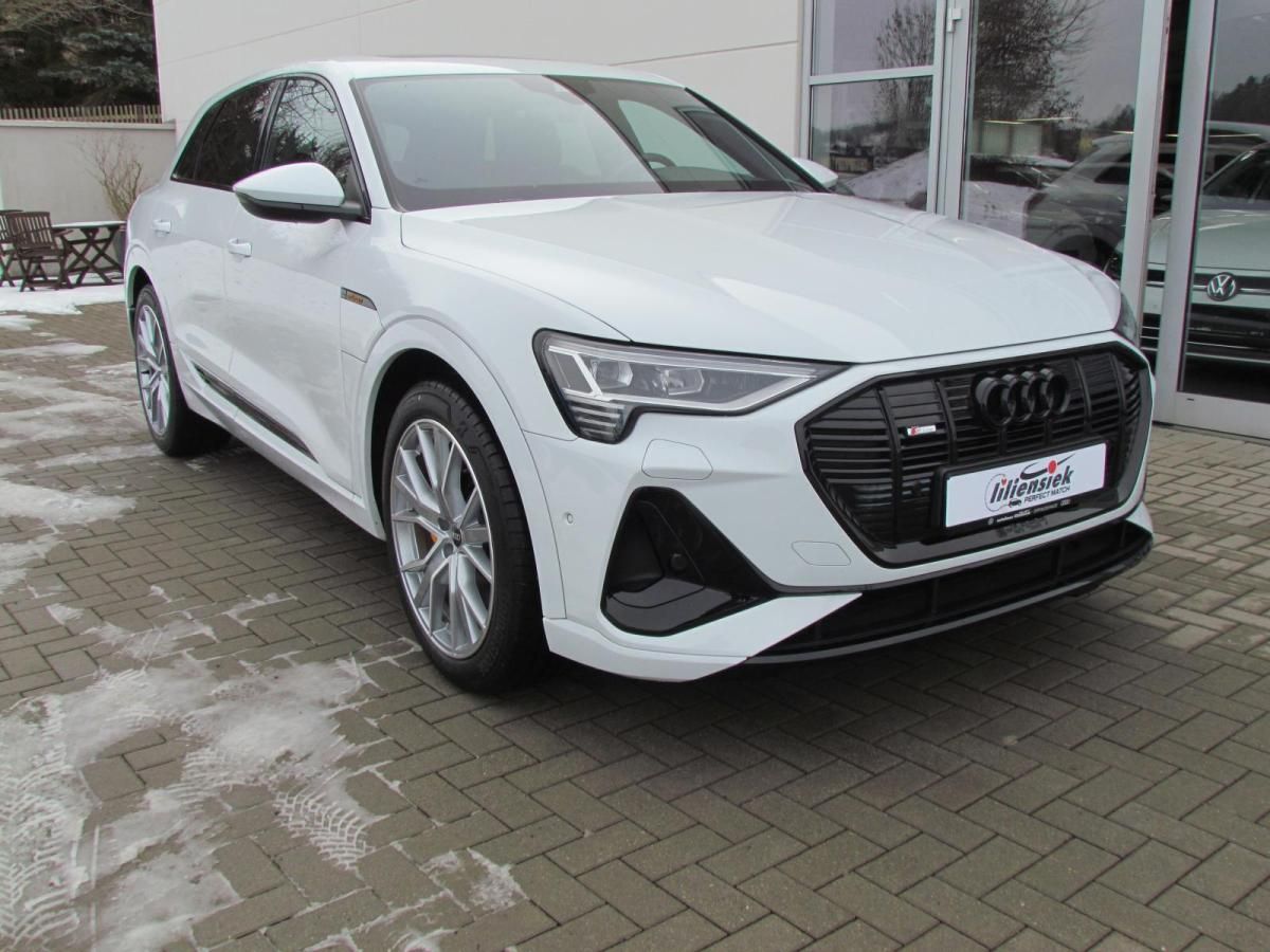 Audi e-tron 55 quattro 300 kW S line sofort verfügbar Leasing