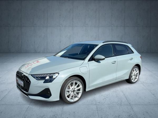 Audi A3 Sportback TFSI e advanced S tr. LED 18 AHK Leasing