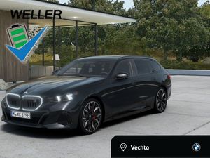 BMW i5 Touring eDrive40 M Sport 360° HUD B/W AHK 21