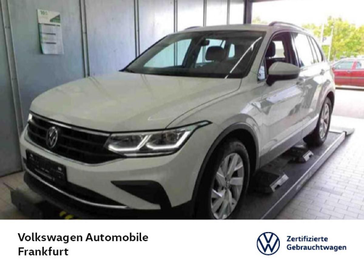 Volkswagen Tiguan 2.0 TSI DSG 4Motion Life Navi LEDMatrix DAB+ FrontAssist Leasing