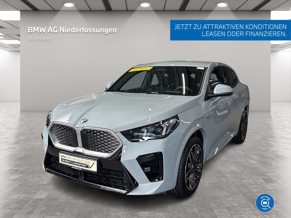 BMW iX2 xDrive30 *MSport*Sportsitze*HUD*Keyless Leasing