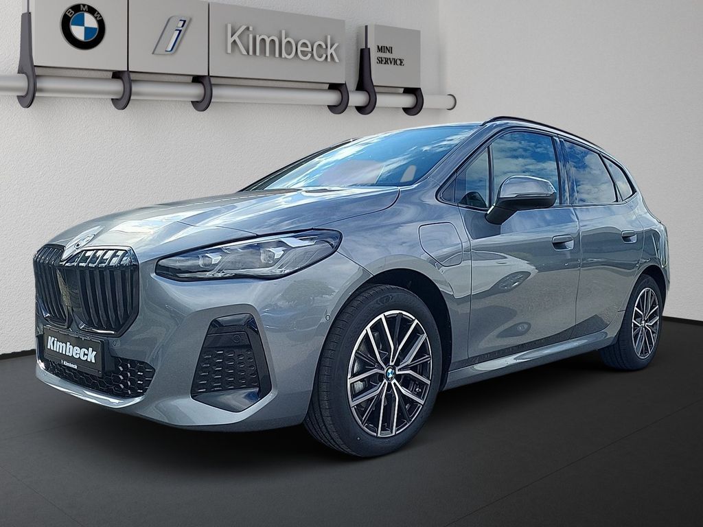 BMW 225e xDrive Active Tourer DrivingAss ParkAss AHK Leasing