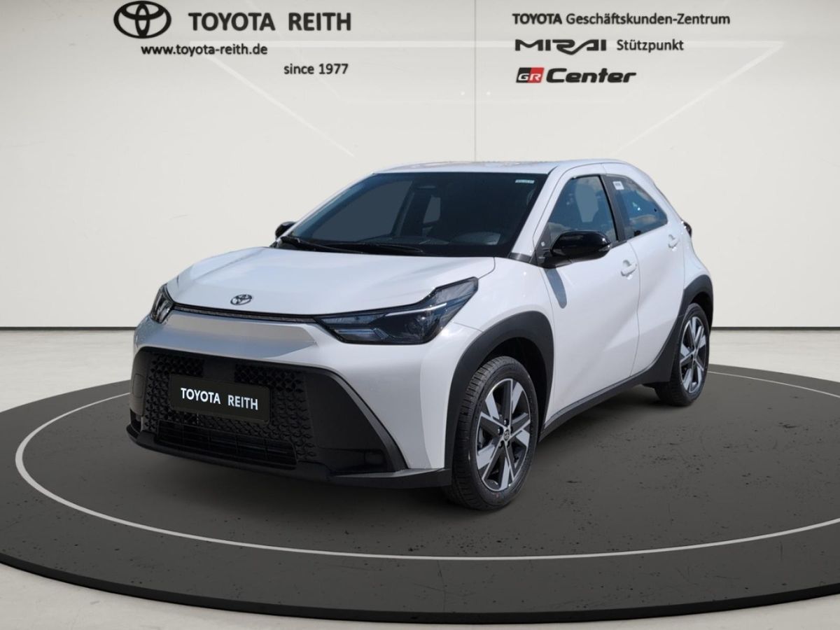 Toyota Aygo X Hybrid Active Automatik Sitzheizung 116 PS Leasing