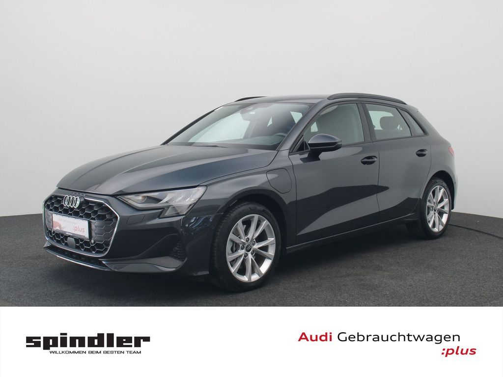Audi A3 Sportback 40 TFSIe S-tronic / Standklima, ACC Leasing