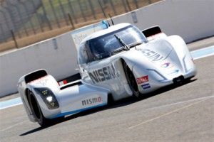 Dies ist das Elektrorennauto Nissan ZEOD RC. Bildquelle: Nissan