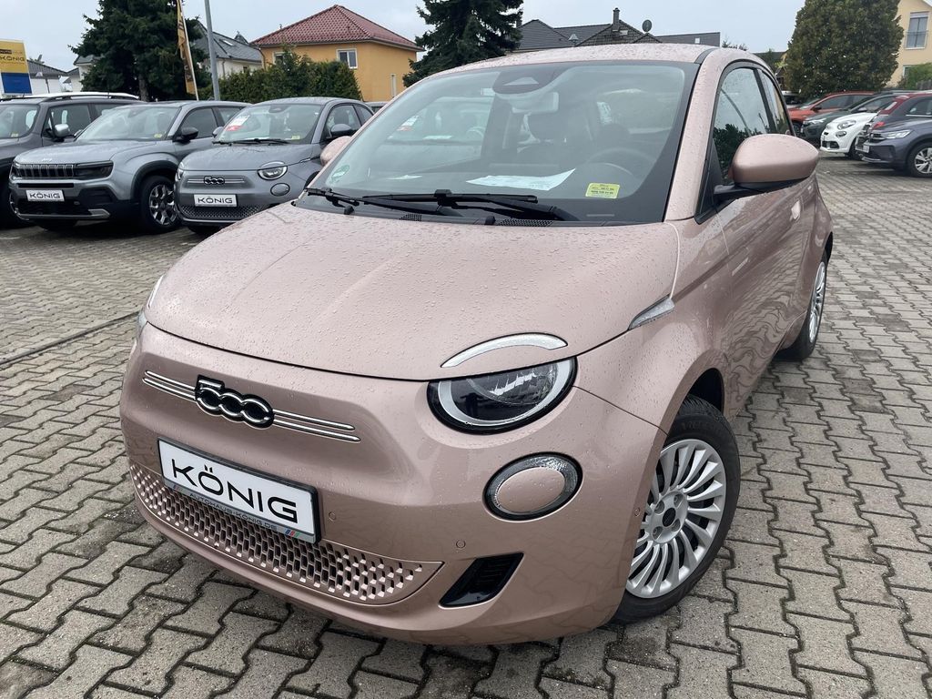 Fiat 500e Icon CCS Tempomat Klimaautomatik Carplay Leasing