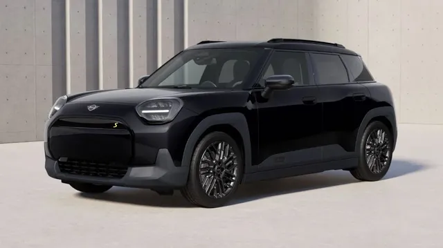 MINI Aceman SE Blackyard SE Elektro 160 kW (218 PS)