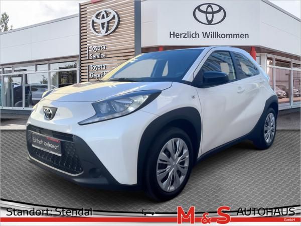 Toyota Aygo X 1.0 Business Edition Leasing