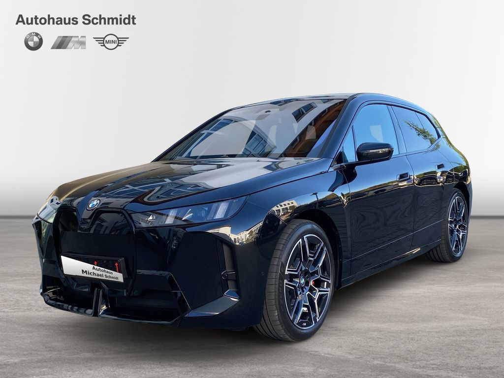 BMW iX xDrive45 M Sportpaket HK HiFi DAB LED Leasing