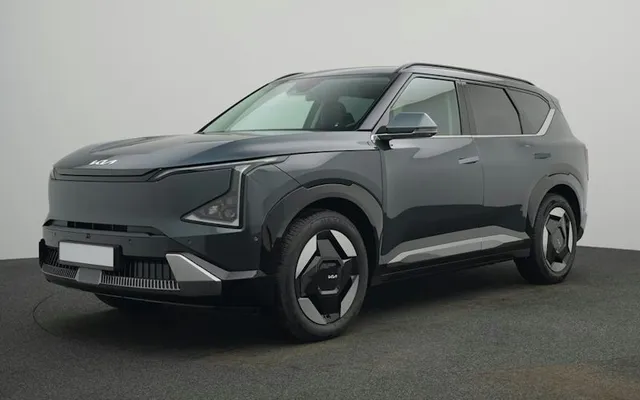 Kia Ev5 81 KWh Earth Frontantrieb 5dr