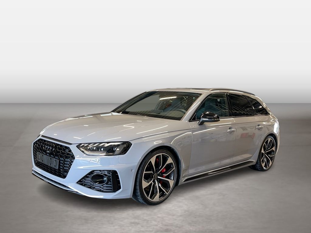Audi RS 4 Avant 360 4xSHZ ACC AUT Akustikglas HUD LED Leasing