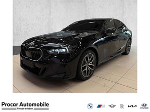 BMW 520i M Sport+HUD+PANO+AHK+NAVI+PA+DA+HIFI+uvm.