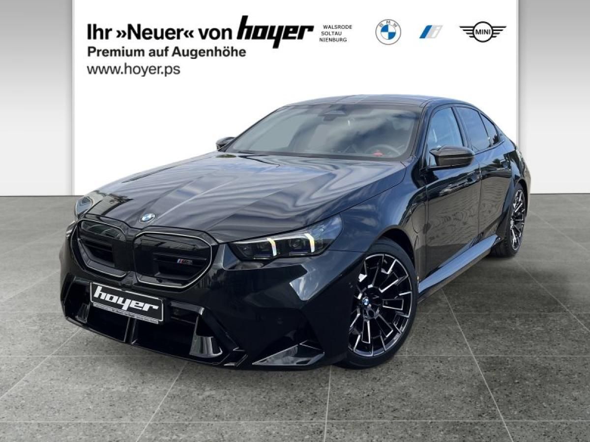 BMW M5 M-Drivers Package M Carbon Comfort Paket uvm. Leasing