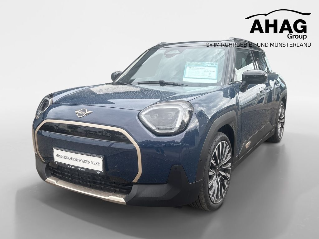MINI Aceman E Favoured Trim Paket M RFK JCW Sitze 19