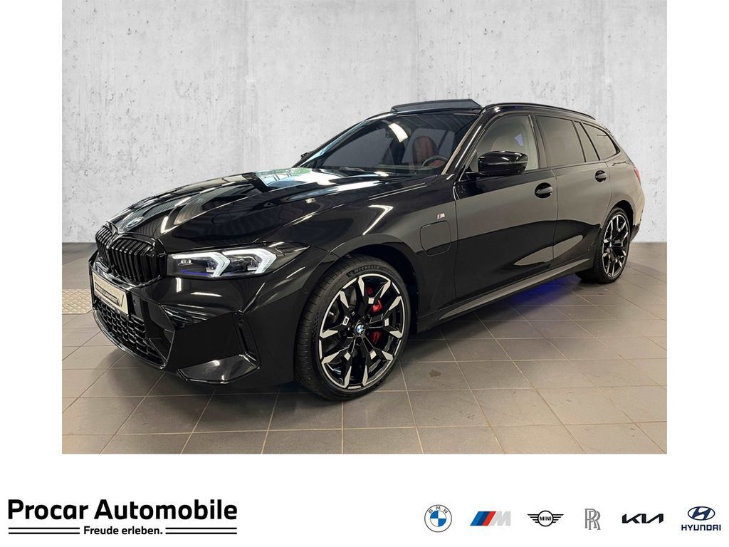 BMW 330e xDrive Touring M Sport Pro HUD PANO AHK RFK Leasing