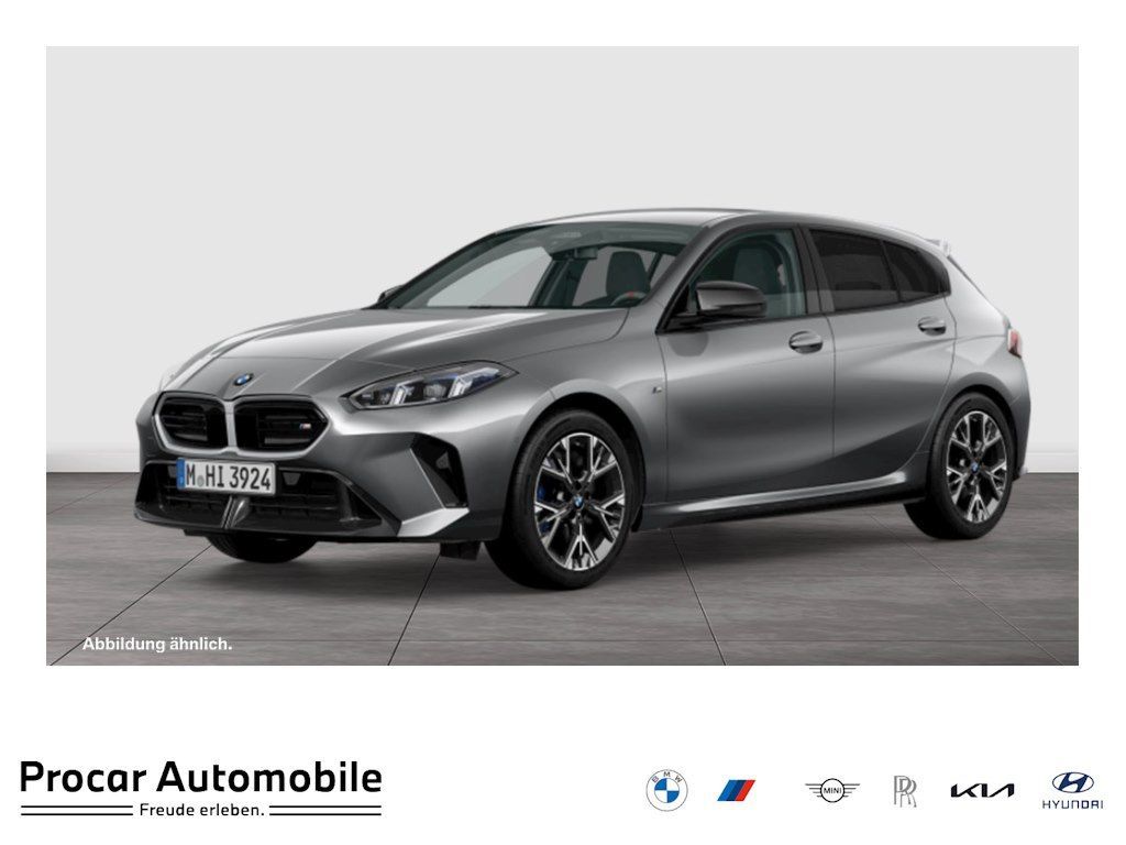 BMW M135 xDrive M Sport RFK NAVI LED H/K 18