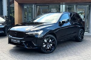 Volvo XC60 T8 Plus Black Edition |LAGOM|LICHT|GEWERBE|