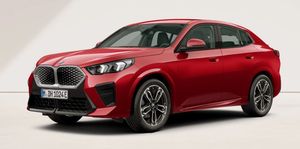 BMW iX BMW iX2 eDrive20 M Sportpaket eDrive20 Elektro 150 kW (204 PS)
