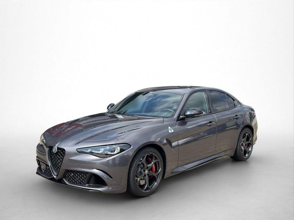 Alfa Romeo Giulia QUADRIFOGLIO 2.9 V6 Bi-Turbo Tech.-Paket Leasing