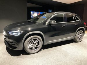 Mercedes-Benz GLA 250 e Hybrid AMG MBUX Totwinkel LED Leasing