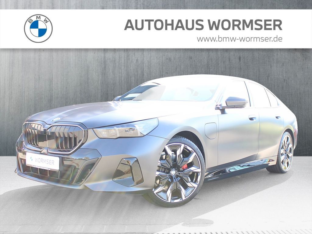 BMW 530e xDrive M Sportpaket Head-Up DAB LED RFK Leasing