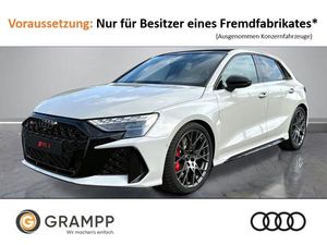 Audi RS3 Sportback 294 kW S tronic  + LACKIERUNG PORSCHE KREIDE + RS SPORTABGAS + RS SCHALENSITZE + MATRIX +