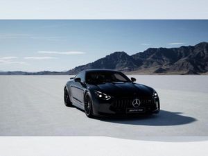 Mercedes-Benz AMG GT 63 4M+ SOFORT +Premium Plus+Keramik+Carbon+Lift