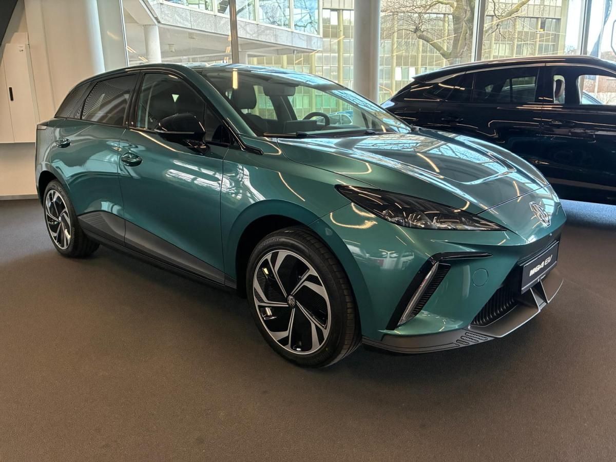 MG MG4 64kWh Premium Leasing