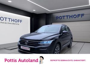 Volkswagen Tiguan 1.5 TSI LIFE NAVI GANZJAHR LANEASSIST PDC