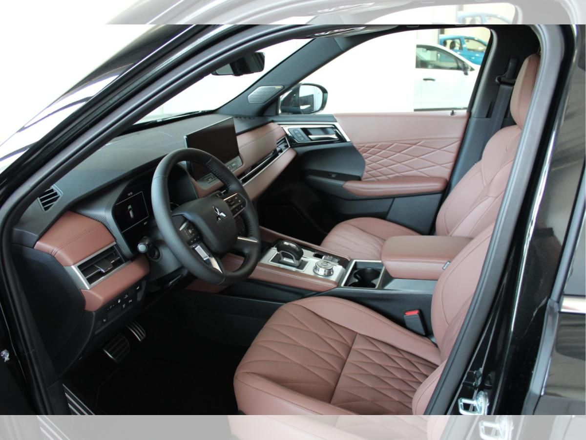 Mitsubishi Outlander PHEV Top Luxury mit Massagesitze/12 Lautsprecher/Premium-Leder Leasing