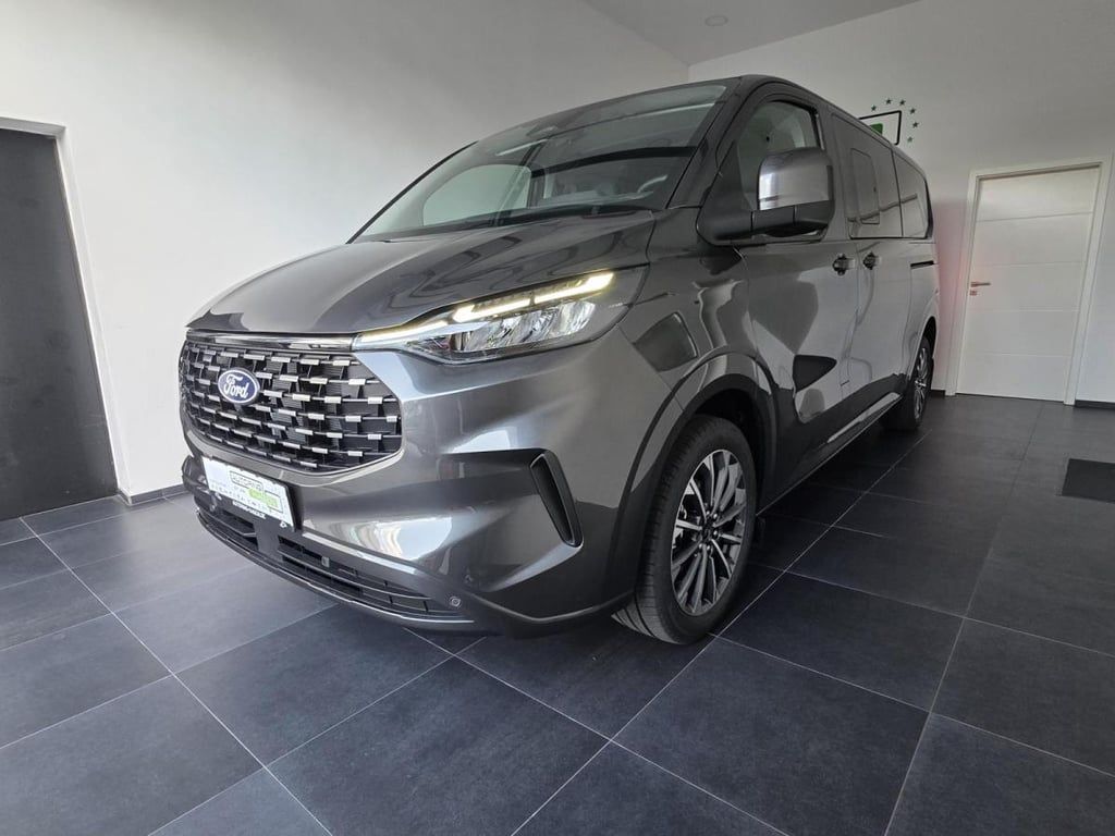 Ford Tourneo Custom Ford Tourneo Custom Titanium X L2 
