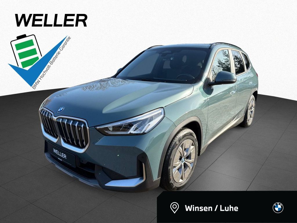 BMW iX1 xDrive30 LC+ Pano St&Go RFK LED LKHZ SHZ PDC Leasing