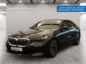BMW 520i Lim. M Sport LiCoPr Komf-Sitze Pano Standhz