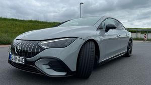 Mercedes-Benz EQE 43 AMG 4MATIC Auto-Abo