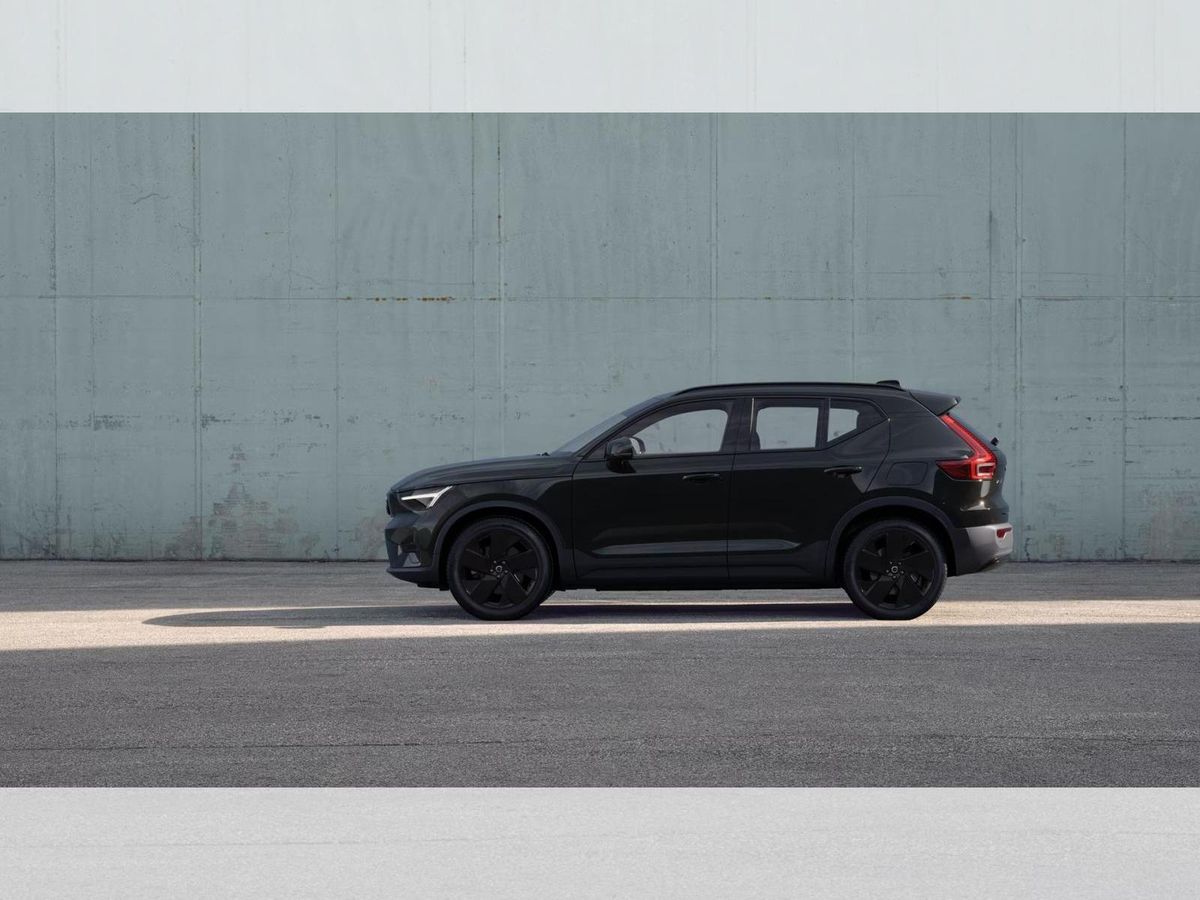 Volvo EX40 Plus Black Edition Single Motor Leasing